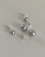 Angel pearl earring (silver)