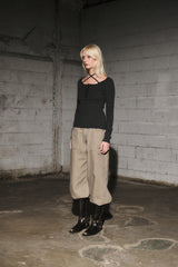 st strap t (black)