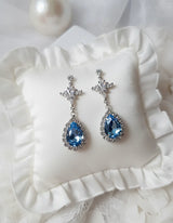 Romantic Queen Earring - Light Sapphire