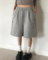 Scent U Studded Pintuck Banding Bermuda Sweatpants