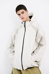 FOCUS HOODED JACKET CREAM