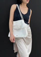 Frillish shoulder bag (white)