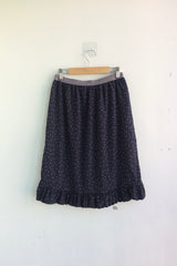 frillog dot skirt