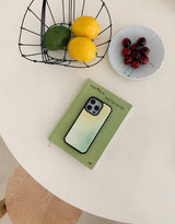  [MADE]レモングリーン ブラック エポキシ iPhoneケース