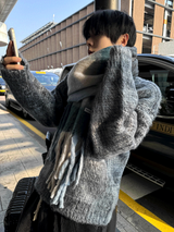 ツートーンブラッシュラウンドニット
