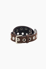 Single eyelet belt