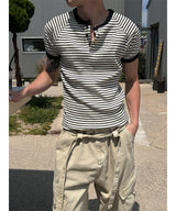 [Slim Fit] ストライプヘンリーネックハーフニットTシャツ(3color)
