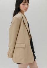 THREE BUTTON BLAZER (BEIGE)
