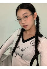 V-neck sporty black line long-sleeved shirt