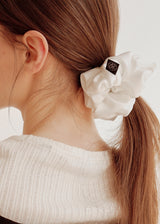 ベーシックシルキーシュシュ_White