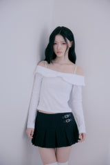 Plum Pleats Skirt (Black)