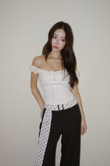 Daisy White Punching Sleeveless T-shirt