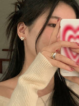 [MADE] Fulls cashmere unbalanced off-shoulder knitwear