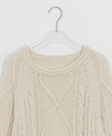 TL Wool Cable Round Knit