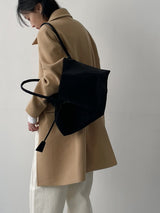 [Merino wool 90%] ステッチ襟付きハーフコート
