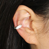 Oval Earcuff (Matte)