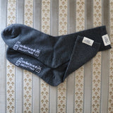 デリアンドバッフルレーベルソックス (チャコール)