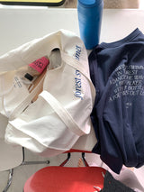 a traveler's tee, navy