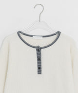 Hom ヘアリーボタン カラーマッチングニットTシャツ