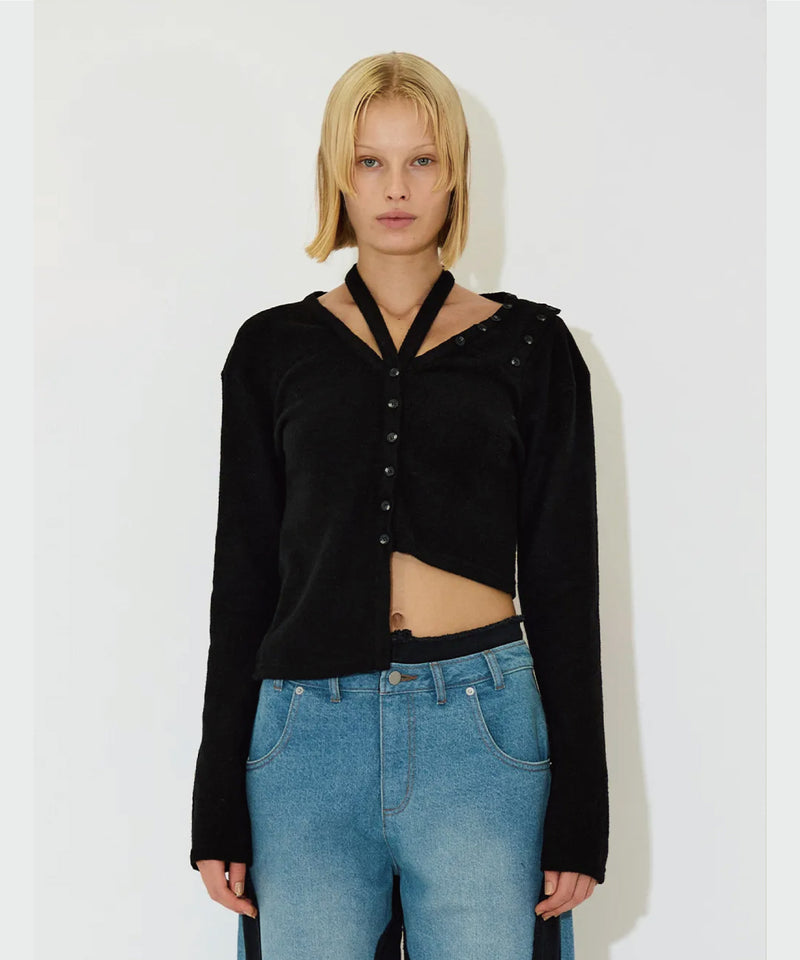 BUTTON HALTER NECK TOP