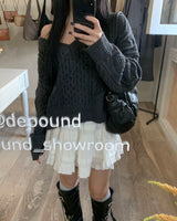 ケーブルVクロップニット