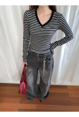 V-neck stripe back see-through T-shirt