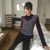 オネンドットフリルストラップレイヤードタートルネックTシャツ