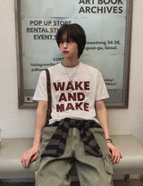 メイクレタリングプリントショートスリーブTシャツ