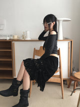Seble one-ショルダーアンバランスストラップストライプロングスリーブTシャツ