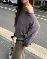 [ORIGINAL] Seer Off-Shoulder Long Sleeve T-Shirt