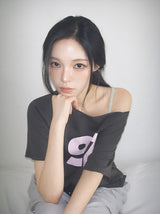 Tekin Lettering Off-Shoulder Overfit Short Sleeve T-Shirt