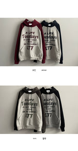 Loran Color Raglan Napping Hoodie