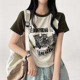 デューリーキャットラグランVネックニットクロップドTシャツ