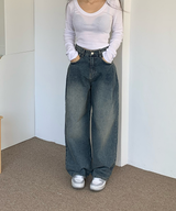 ワンピンタックヒップパンツ