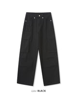 multi-cargo pants