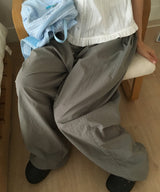 Benty Side Pintuck Big Balloon Wide Fit Nylon Long Pants 2 Colors