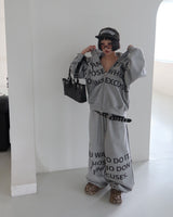 [UNISEX] ワンツーレタリングオーバーサイズフィットフーディドジップアップジャケット