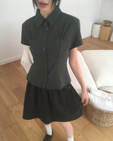 Deepen Embossing Linkle Collar Short-Sleeved Shirt