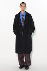 Versatile woolen mid-length overcoat