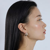 【MADE】 ラインピアス マット