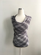 チェックホルターレイヤードTシャツ