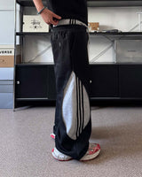 Sagging wide track pants