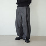 stripe curved wide slacks