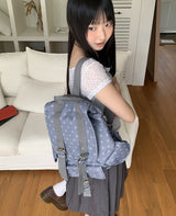 ムーキンドットバックルポケットバックパック