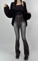 (BODY-SHAPING GUARANTEED🤍🖤) TWO-BUTTON ELASTIC WAIST BLACK WASH BOOTCUT 🤍🖤 SEMI-WIDE DENIM PANTS