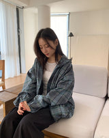 Singer Cut Round Long Sleeve Tee