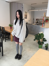 カールアイレットレザーショルダーバッグ
