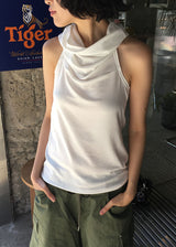 デューンスタッドバックレススリーブレス