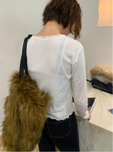 アブリルレースパンチングボタンTシャツ（2c）