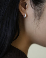 Truth earring (silver)